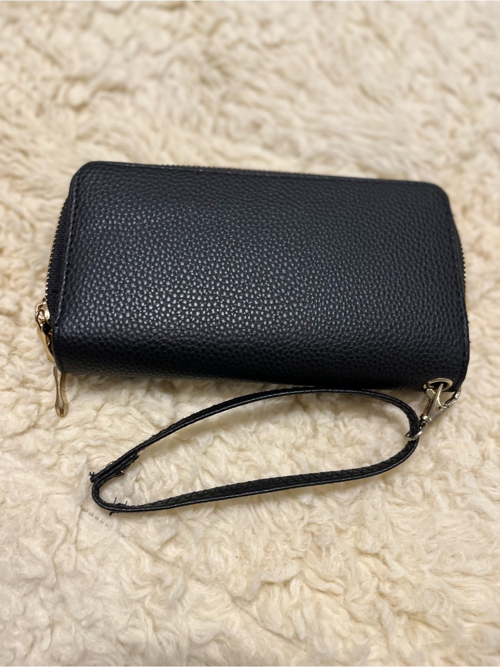 Convertible Black Pebbled Wristlet Wallet with Removable Strap